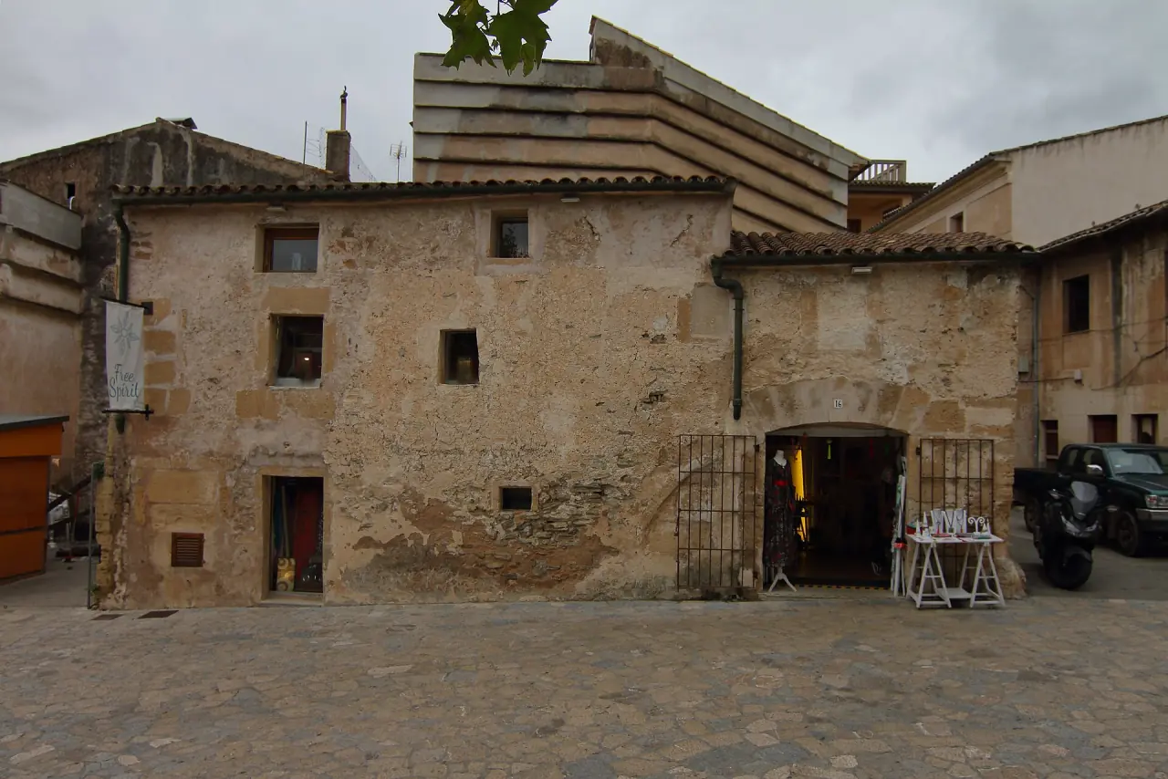 Pollenca, Placa Major, 01